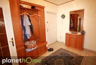 4-Zimmerwohnung, großer Gemeinschaftsgarten, 2 Garagenplätze - was will man mehr!