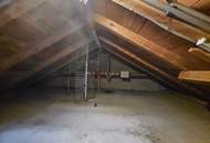 1- bis 2-Familienhaus in erhöhter Lage mit Fernsicht und moderner Solar-/Wärmetechnik