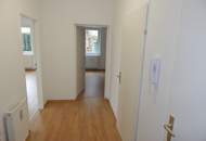 "PROVISIONSFREI" Helle und ruhige Garten-/Terrassenwohnung mit Tiefgaragenplatz