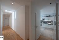 Ab 15.7.26: ruhig gelegene und modern ausgestattete Altbau-Wohnung mit hofseitiger Loggia