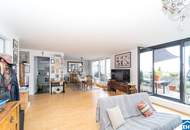 Lichtdurchfluteten Dachgeschoß-Maisonettewohnung mit traumhafter Terrasse und Grünblick!