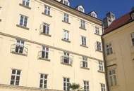 360° TOUR // STILWOHNUNG im STADTPALAIS