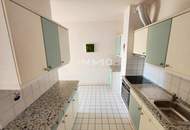 Ruhe genießen und zentrumsnah wohnen – Helle 3-Zimmer-Dachgeschoß-Wohnung mit Gartenblick