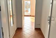 "4 Zimmer-Wohnung mit großer Dachterrasse, Loggia und Garagenstellplatz!"