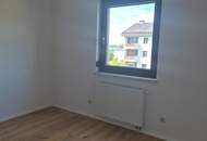 Sonnige 3 Zimmer Wohnung mit Balkon und Garage!