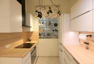 Wunderschöne Altbauwohnung - 2 Zimmer mit perfektem Grundriss