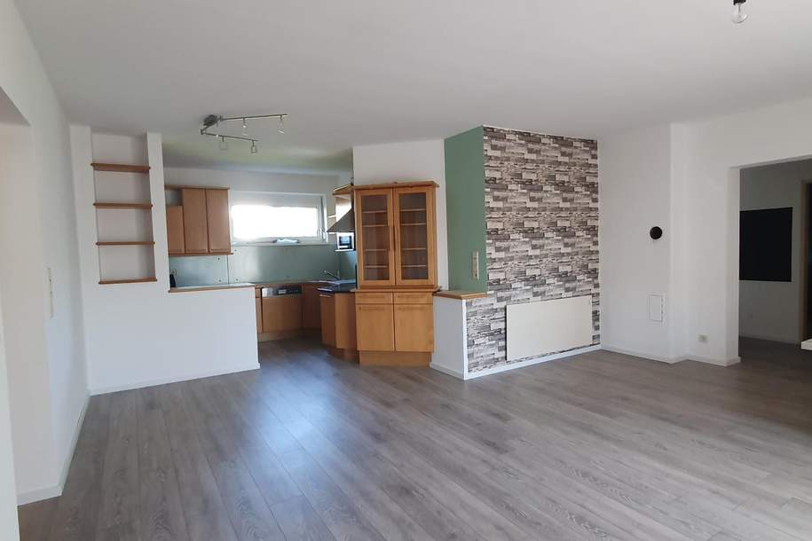 Tolle, geräumige Mietwohnung, Wohnung-miete, 1.250,00,€, 7100 Neusiedl am See
