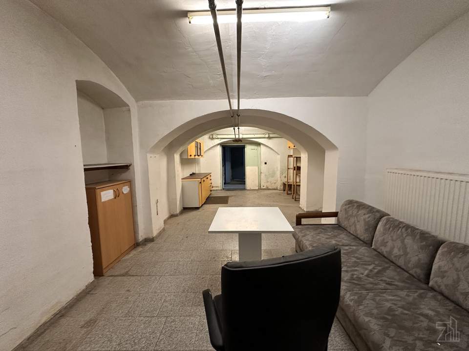 100 m² Lagerfläche in Graz-Puntigam – zentral, provisionsfrei