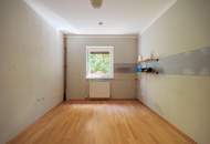 Mehrfamilienhaus mit Park in Pubersdorf