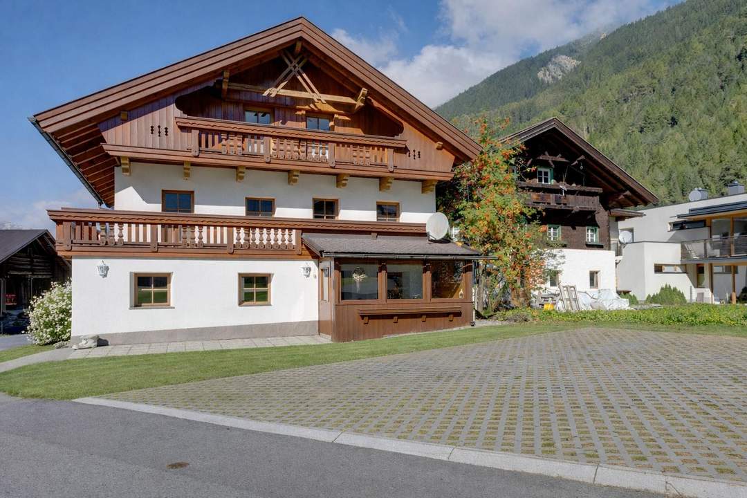 Rarität im Ötztal: Historisches Haus mit erfolgreicher Ferienwohnung in Toplage