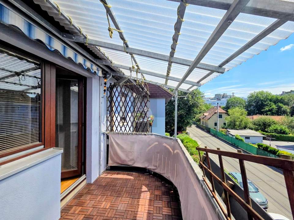 HELLES ZUHAUSE MIT SÜDBALKON, TIEFGARAGE &amp; GEMEINSCHAFTSGARTEN