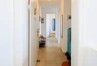Wohnen mit Weitblick – außergewöhnliche Dachgeschosswohnung mit Galerie und Balkon in Pixendorf