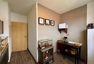 Helle 6-Zimmer-Wohnung mit 2 Balkonen, 2 Bädern und Kamin