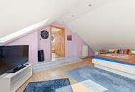 Ländlicher Charme im Ortskern: Hofliegenschaft mit flexiblem Nutzungskonzept aus zwei Wohneinheiten