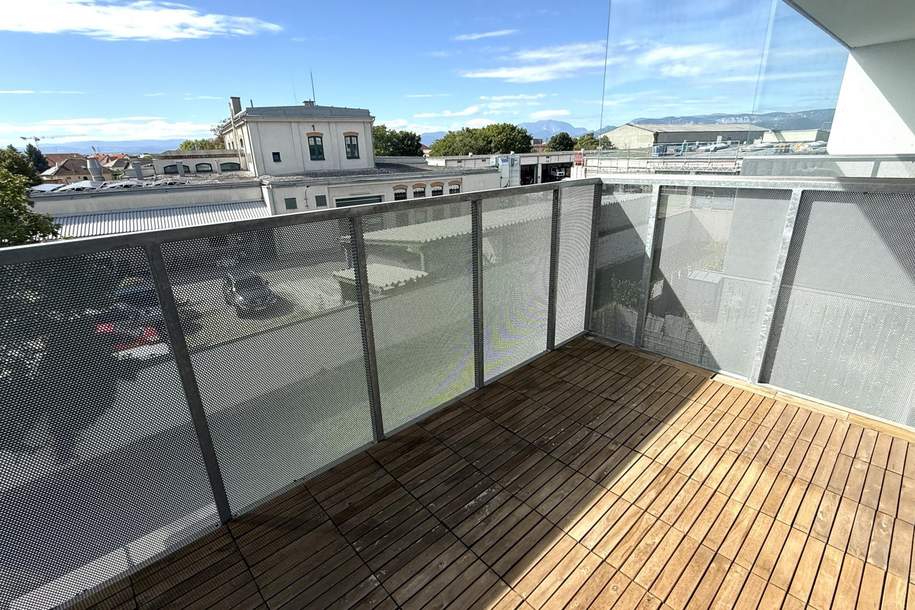 Günstige DG-Neubauwohnung mit 10m² großer TERRASSE nahe Akademiepark, Wohnung-miete, 725,00,€, 2700 Wiener Neustadt(Stadt)