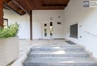 LUXUS-ERSTBEZUG NAHE WIEN: EXKLUSIVE VILLA MIT POOL, DOPPELGARAGE &amp; SONNENGARTEN