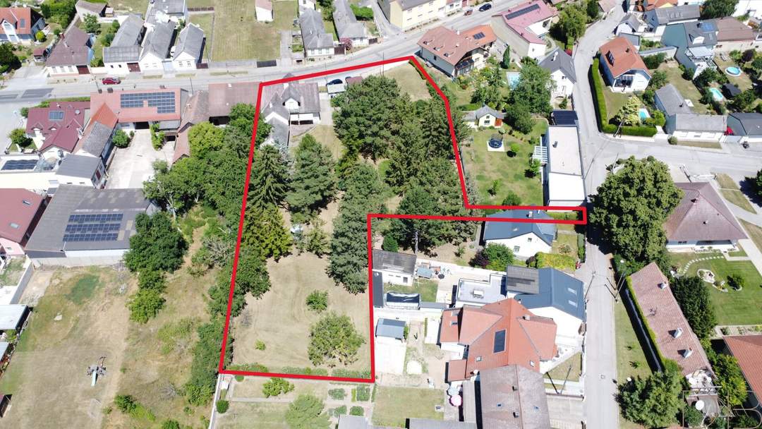 DB IMMOBILIEN | Großes Grundstück ° Bauland-Agrar Widmung ° mit viel Potenzial und sanierungsbedürftigem Haus zu kaufen!