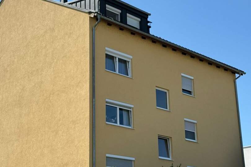 DACHGESCHOßMAISONETTE in absoluter ZENTRUMSLAGE mit EXTRA BALKON im UNTERGESCHOSS, Wohnung-kauf, 230.000,€, 4050 Linz-Land