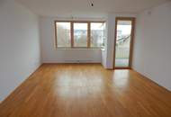 PROVISIONSFREIE, TRAUMHAFTE, SEHR GEPFLEGTE 3-ZIMMER-TERRASSENWOHNUNG IN TOPLAGE IM ZENTRUM