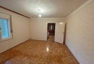 Großzügiges Wohnhaus mit zwei Einheiten, Garten &amp; Baugrundstück im Kurort Bad Tatzmannsdorf