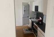 4-ZIMMER | LUXUS IM HERZEN DER STADT | TRAUMHAFTE DG-WOHNUNG | 95M² TERASSEN - AB OKTOBER