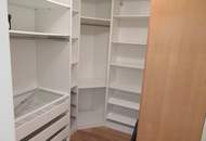 DACHGESCHOSS - HELLES 3 ZIMMER APARTMENT MIT BALKON
