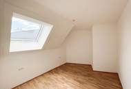 AB AUGUST: TRAUMHAFTE DACHGESCHOSS-WOHNUNG - OFFENE WOHNKÜCHE - BLICK IN DEN INNENHOF - TOP NEUBAU
