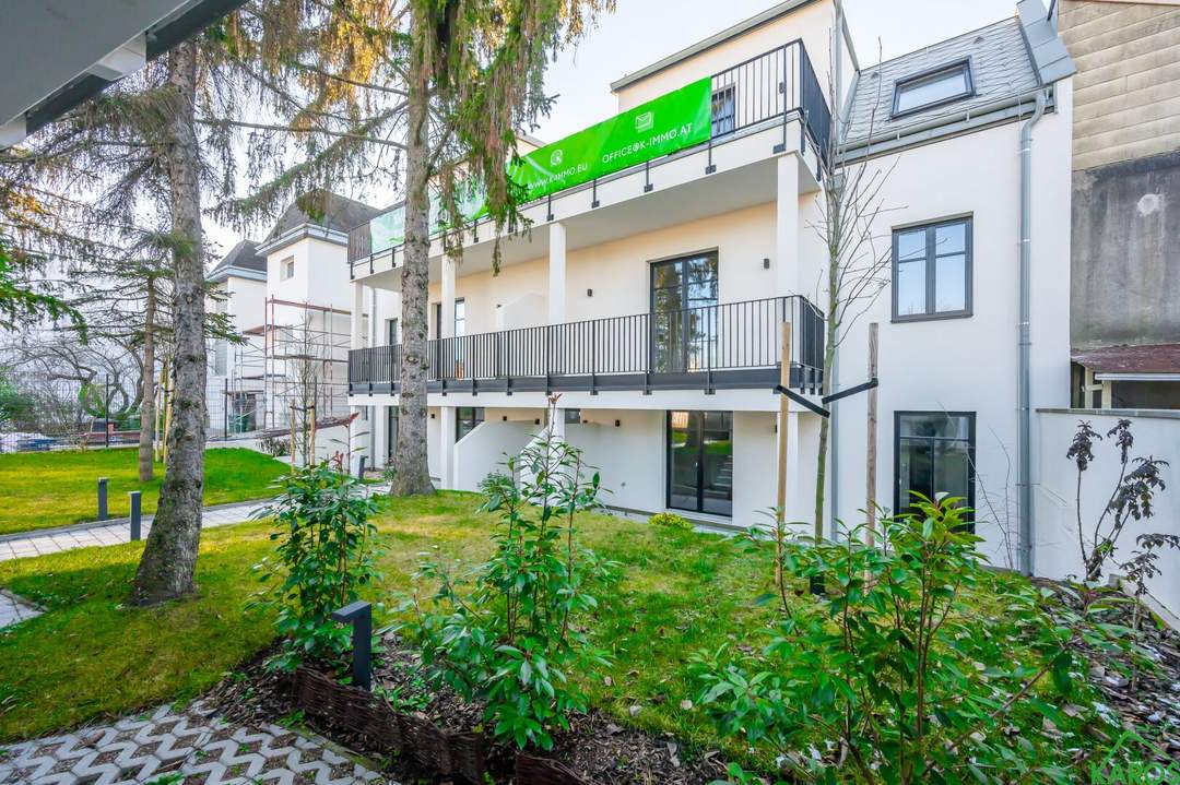 AUHOFSTRAßE - VILLA AUHOF Gartenwohnung – klassischer Stil trifft modernen Komfort