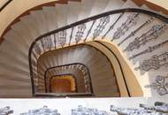 Zeitlose Eleganz im Stilaltbau - Luxuriös sanierte Traumwohnung: Elevate Your Lifestyle