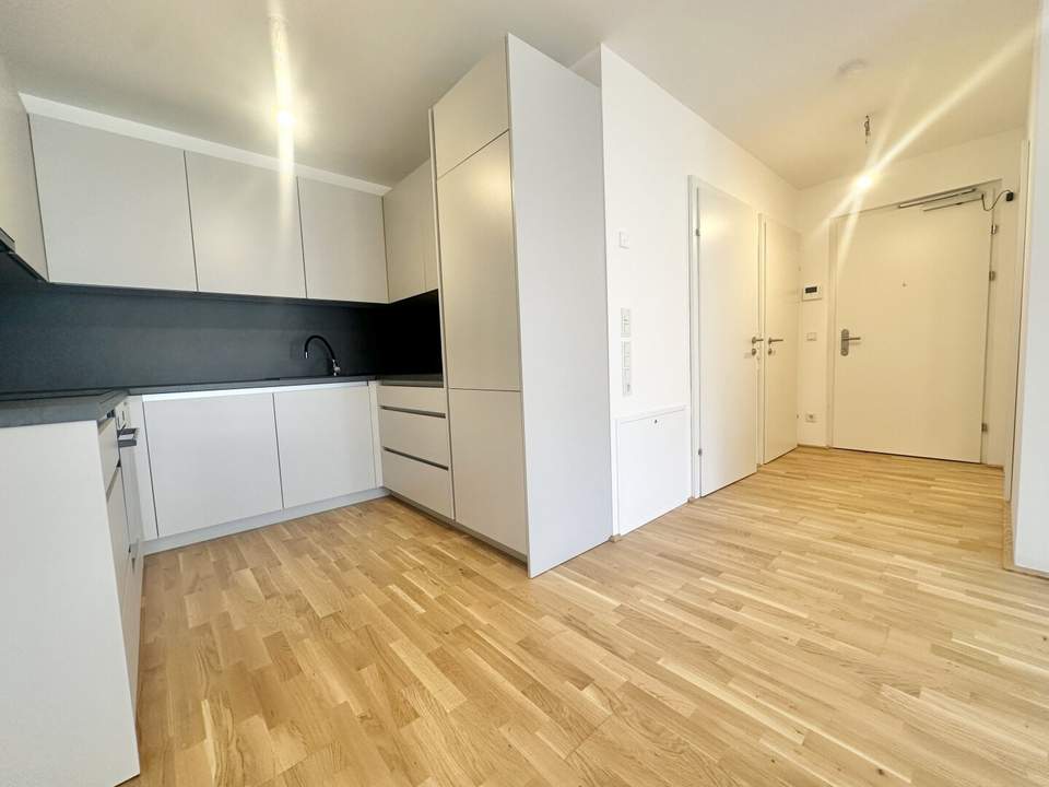 Hier müssen Sie schnell sein - AB SOFORT BEZIEHBAR!! Tolle 2 Zimmerwohnung + Loggia! Absolute Ruhelage! U1 Kagranerplatz!!