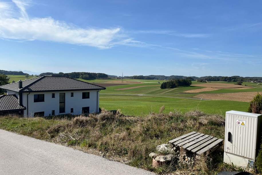 Vollaufgeschlossener Baugrund in Kirchberg bei Mattighofen – 722 m², lastenfrei, ohne Bauzwang, Grund und Boden-kauf, 239.500,€, 5232 Braunau am Inn