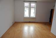 Helle und ruhige Wohnung im 2.Liftstock