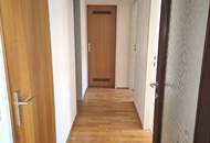 3 ZIMMER WOHNUNG MIT LOGGIA UND KFZ-ABSTELLPLATZ