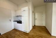 | MODERNE 2-ZIMMER WOHNUNG MIT BALKON | IN WUNDERSCHÖNER VILLA | HELL & GEMÜTLICH | IDEAL FÜR STUDENTEN, SINGELS ODER PÄRCHEN | NÄHE MED-UNI | TOP LAGE