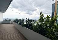 Ausblick wohin das Auge reicht: Geräumiges Apartment mit Annehmlichkeiten (Gym, Pool, Spa, Lounges,)