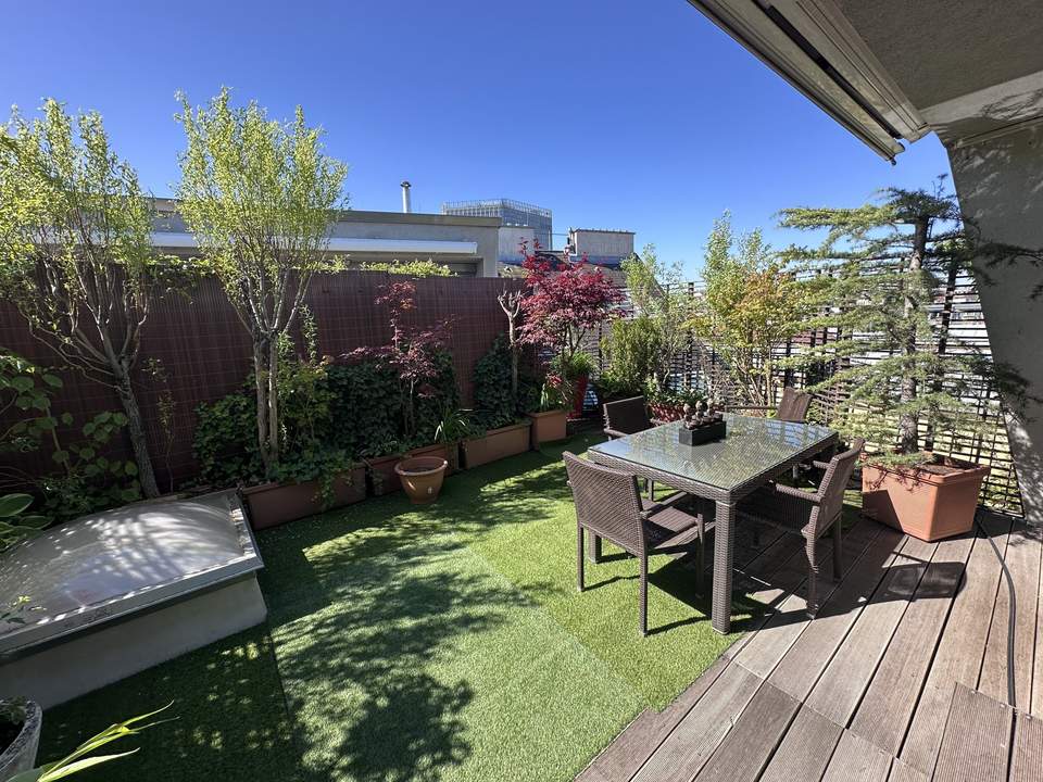 Tolle 3 Zimmer Dachgeschosswohnung mit Blick über Wien!