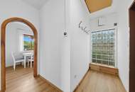 GARTENTRAUM MIT EIGENEM SEEZUGANG AM MARIENSEE- MODERN RENOVIERTES KLEINWOHNHAUS SOFORT BEZIEHBAR!