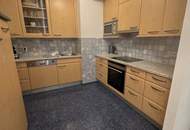 Schöne geräumige 3-Zimmer-Wohnung mit Loggia Nähe Donaukanal, U4 u U6 ! Voll möbliert - Koffer packen und einziehen !!