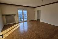 MOSERHOFGASSE 54! 4 ZIMMER MIT GENIALER AUSSICHT!