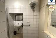 Helle Altbauwohnung in INNENSTADTLAGE!