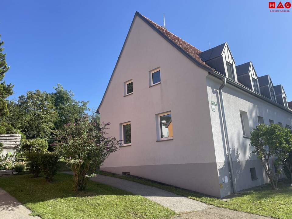 Ruhiges, helles Reihenhaus mit eigenem Garten!!!