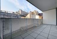 Helle 2 Zimmerwohnung mit Einbauküche, Parkett & Balkon – südseitig ausgerichtet