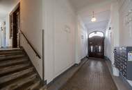 ++NEU++ Sanierungsbedürftige 2-Zimmer Altbau-Wohnung