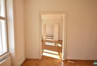 WG geeignet: 4-Zimmer-Wohnung mit zwei Bädern