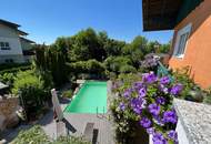Charmantes Zweifamilienhaus mit idyllischem Naturpool