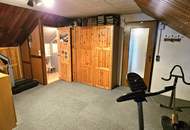 Großzügiges 1-2 Familienhaus mit sehr viel Potential in zentraler Trauner Lage!