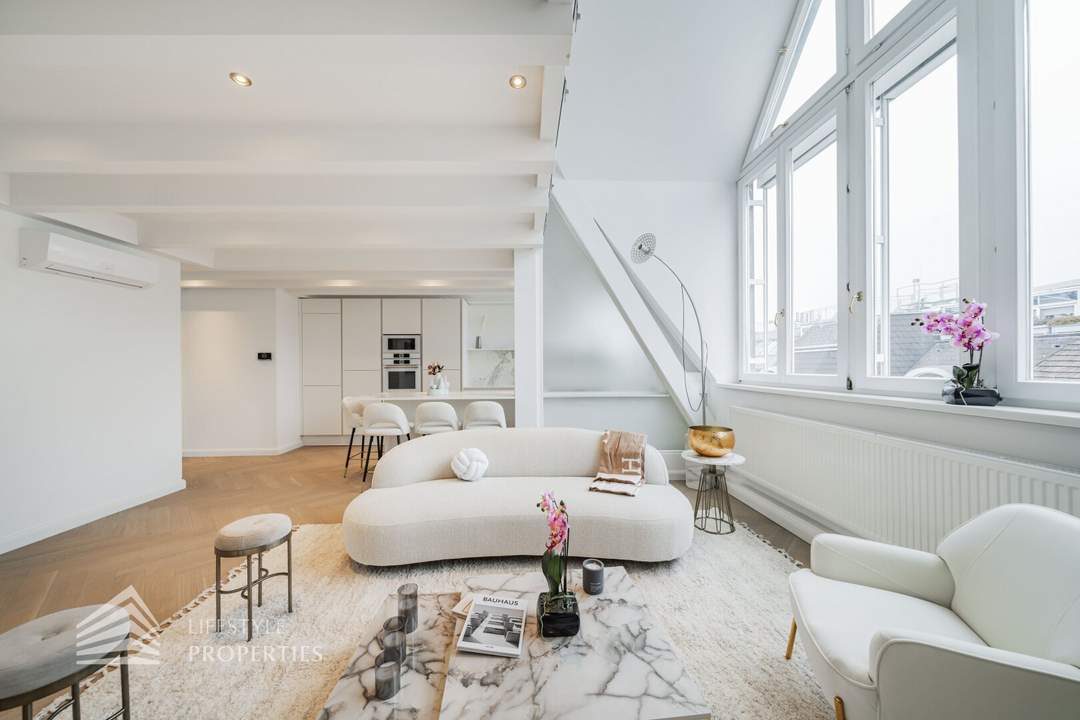 Großzügige 3-Zimmer Maisonette-Wohnung mit Terrasse im Herzen von Neubau!