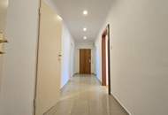 Geräumige 4-Zimmer-Wohnung mit Loggia - Ihr neues Zuhause!