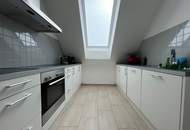 TRAUMHAFTE Dachgeschosswohnung - Top Zustand, Terrasse mit Ausblick