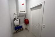ERSTBEZUG - Helle 4-Zimmer Altbauwohnung mit 2 Bädern, 2 WCs, Abstellraum und Kellerabteil - UNBEFRISTET